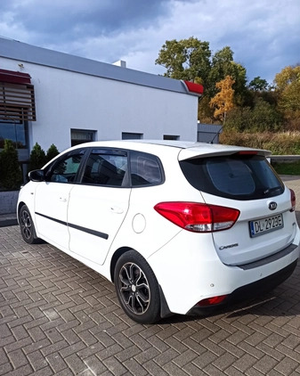 Kia Carens cena 25900 przebieg: 243000, rok produkcji 2013 z Legnica małe 106